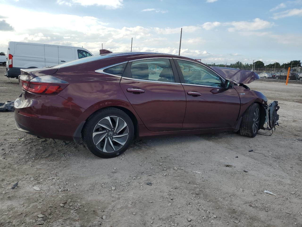 2020 Honda Insight Touring - Фото 3