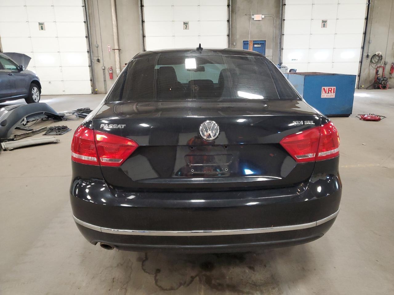 2014 Volkswagen Passat Sel - Image 6