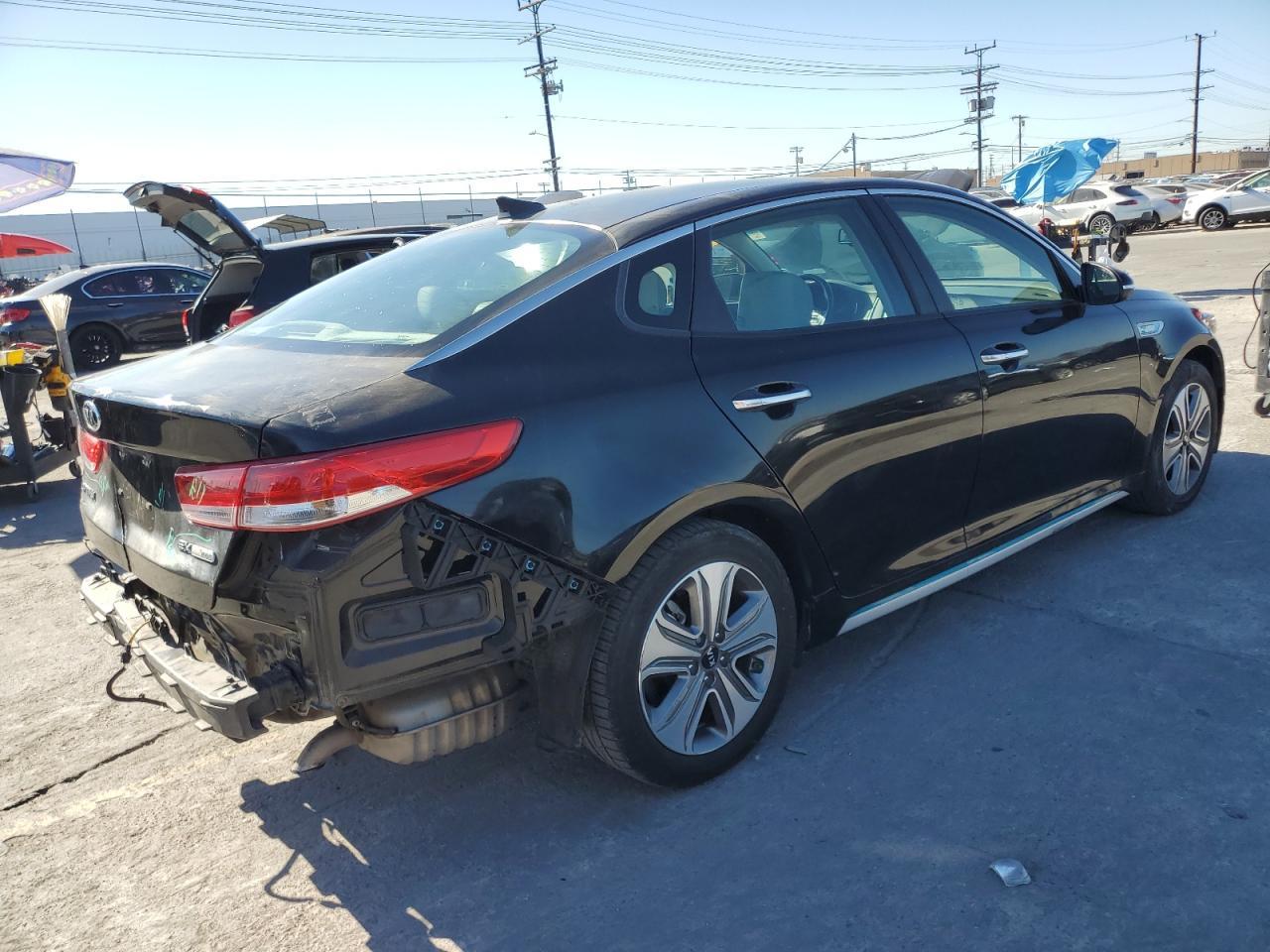 2017 Kia Optima Plug-In Hybrid - Фото 3