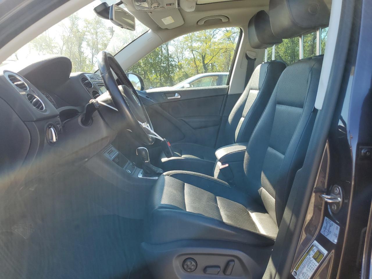 2016 Volkswagen Tiguan S - Фото 7