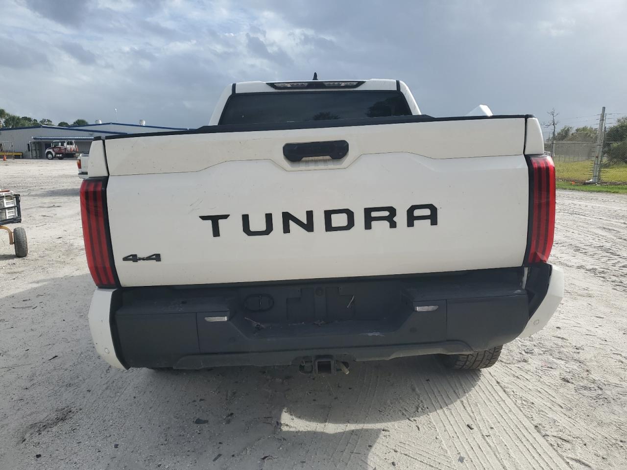 2022 Toyota Tundra Crewmax Sr - Фото 6