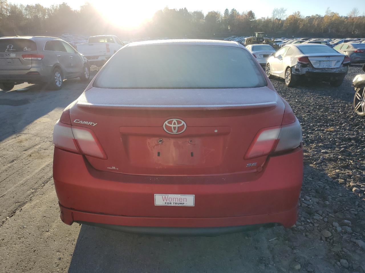 2009 Toyota Camry Se - Image 6