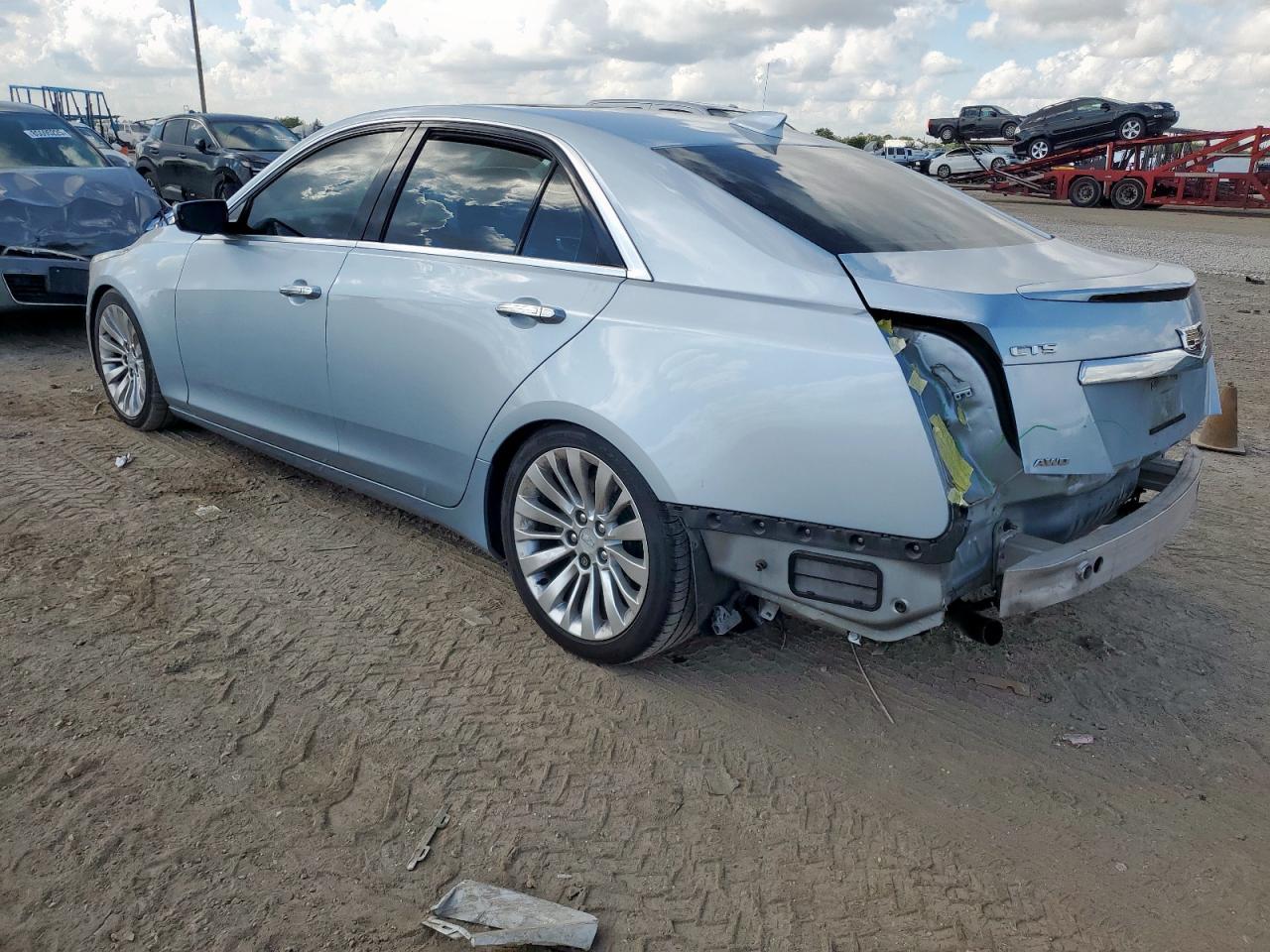 2017 Cadillac Cts Luxury - Image 2