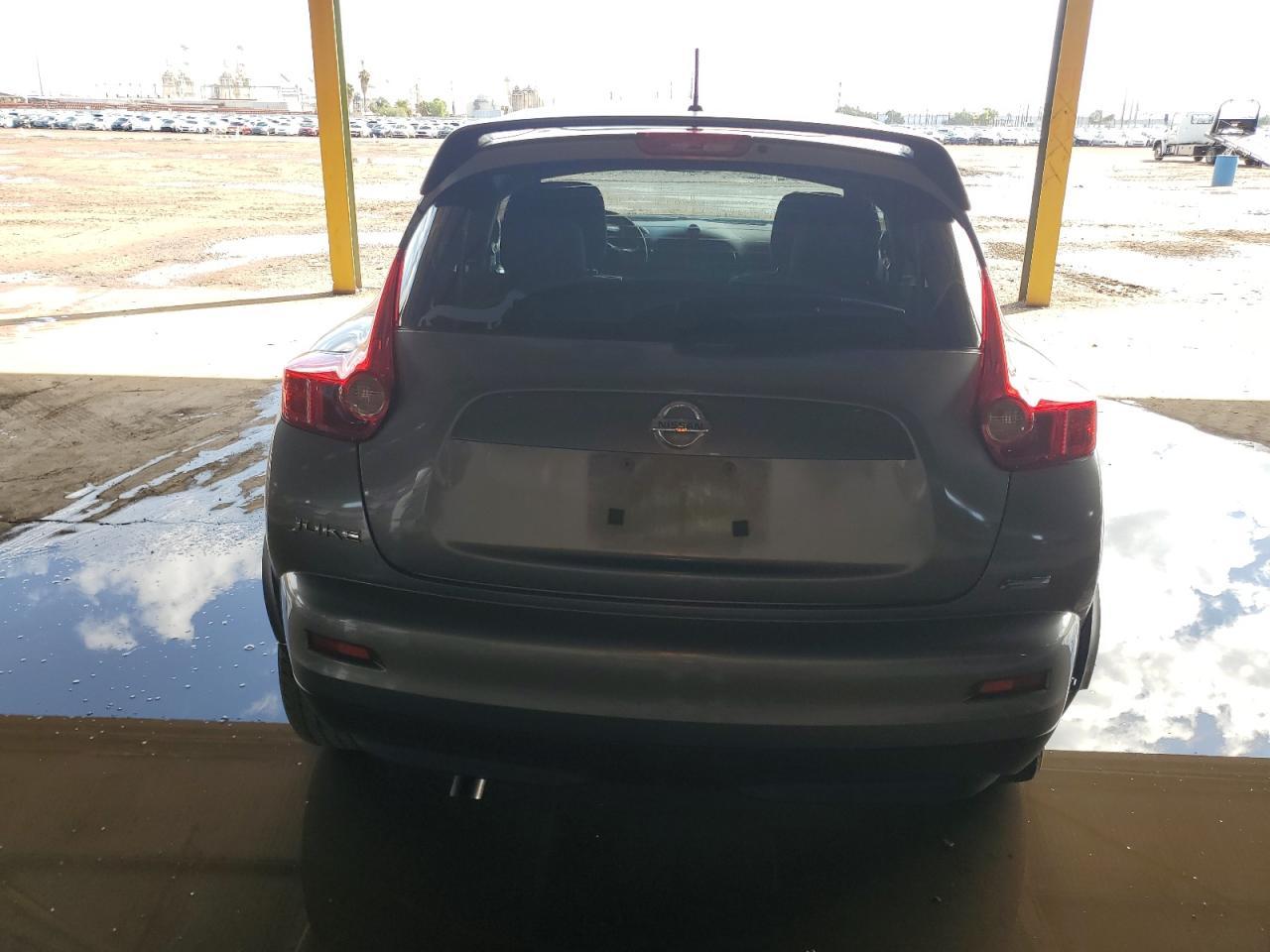 2014 Nissan Juke S - Фото 6