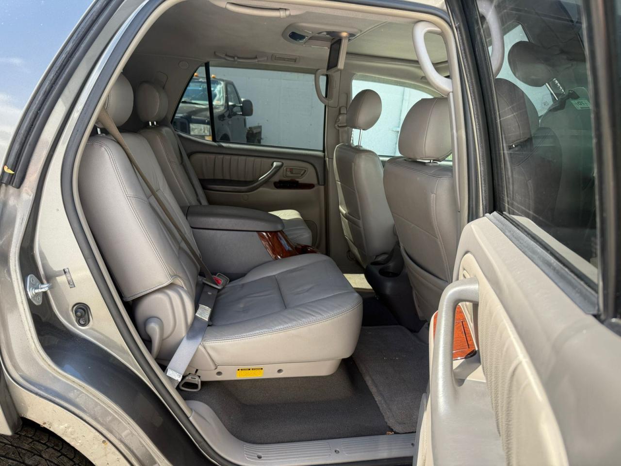 2007 Toyota Sequoia Limited - Image 6