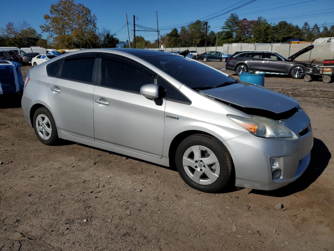2010 Toyota Prius - Фото 4