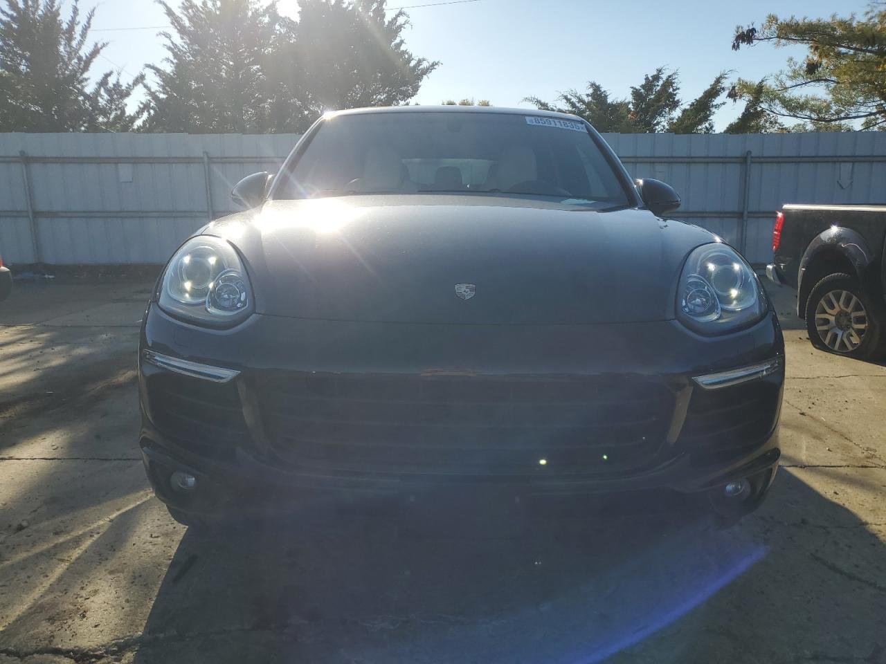 2017 Porsche Cayenne Platinum Edition - Фото 5
