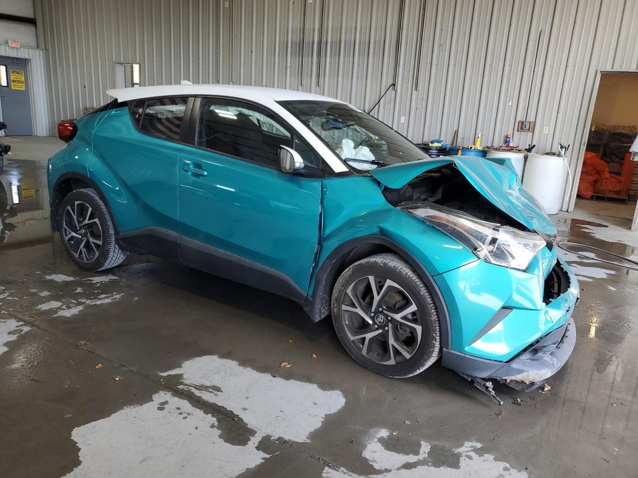 2018 Toyota C-Hr Xle Premium - Фото 4