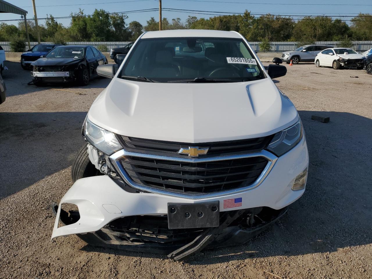 2019 Chevrolet Equinox Ls - Image 5