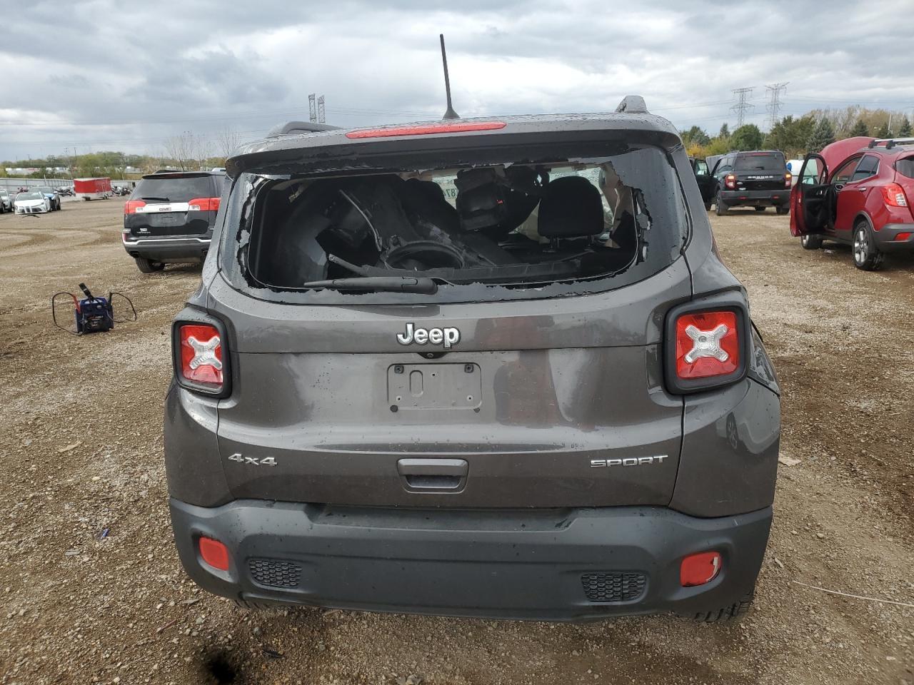2018 Jeep Renegade Sport - Фото 6