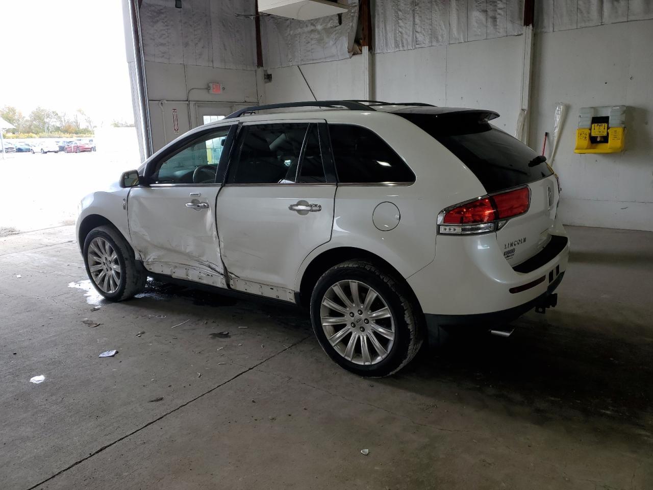 2011 Lincoln Mkx - Фото 2
