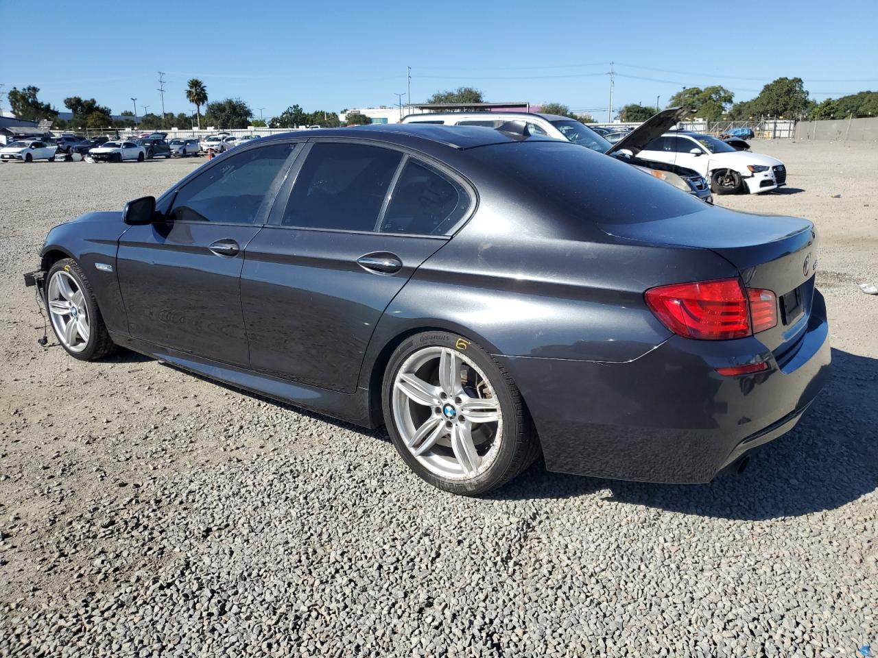 2013 BMW 535 I - Фото 2