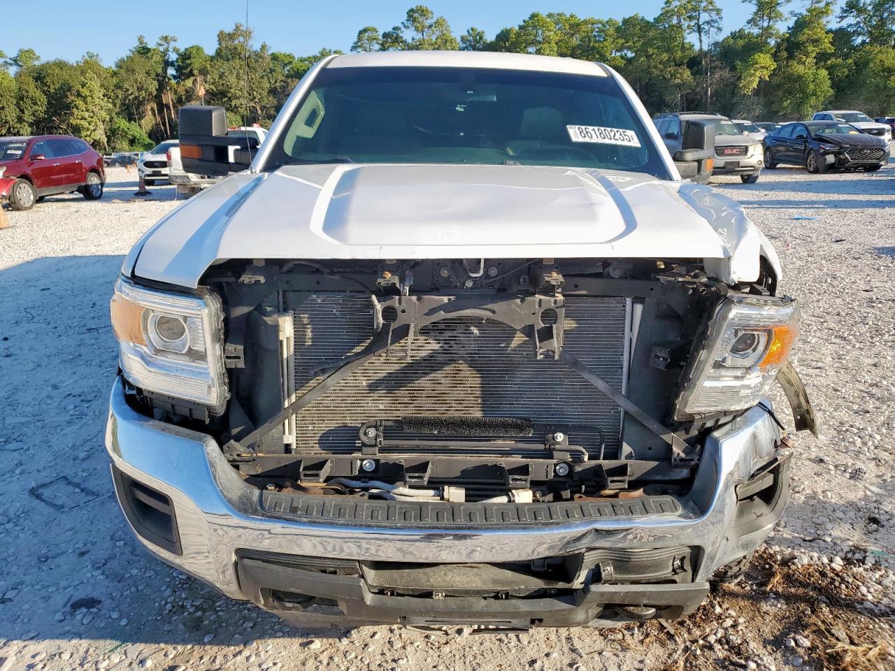 2019 GMC Sierra K2500 Heavy Duty - Image 5