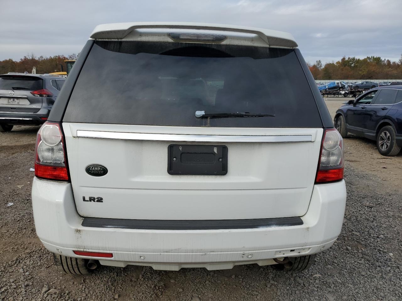 2012 Land Rover Lr2 Hse - Image 6