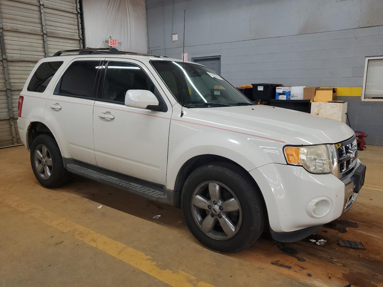 2011 Ford Escape Limited - Image 4