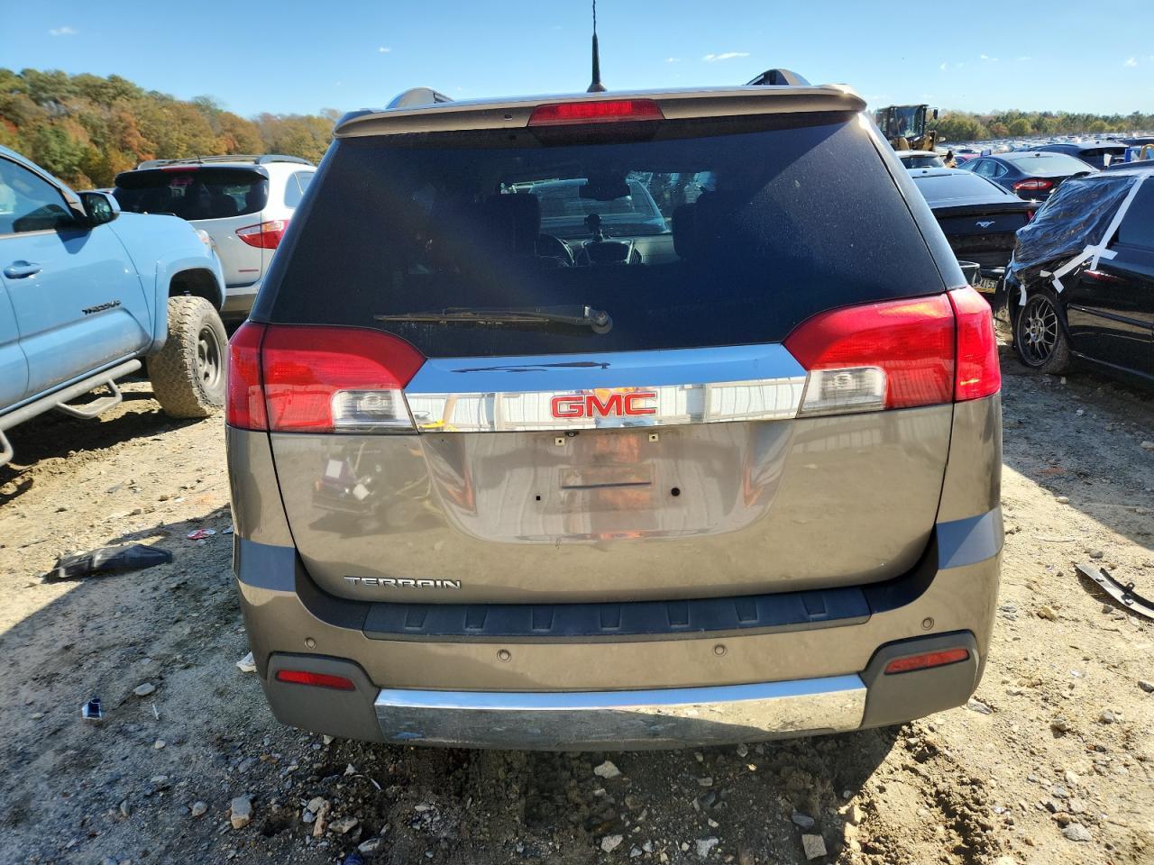 2012 GMC Terrain Slt - Image 6