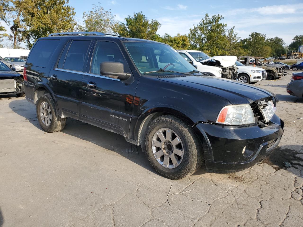 2004 Lincoln Navigator - Фото 4