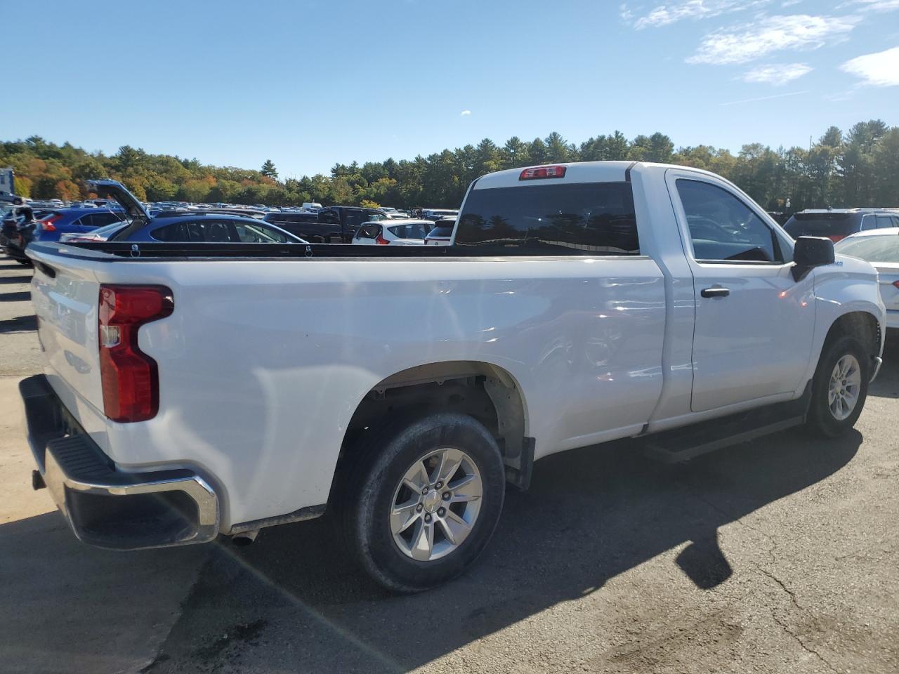 2022 Chevrolet Silverado C1500 - Image 3