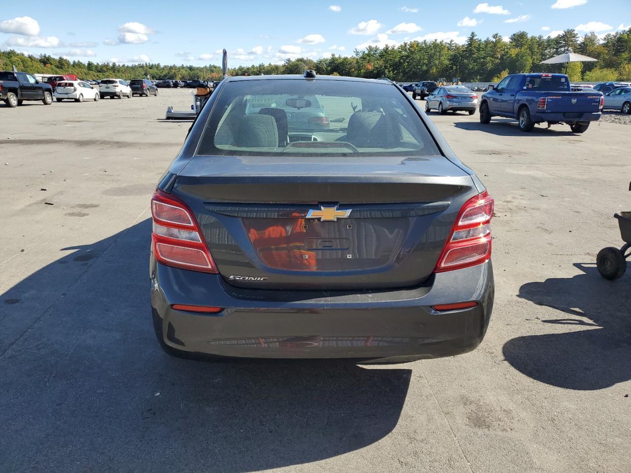 2017 Chevrolet Sonic Ls - Фото 6