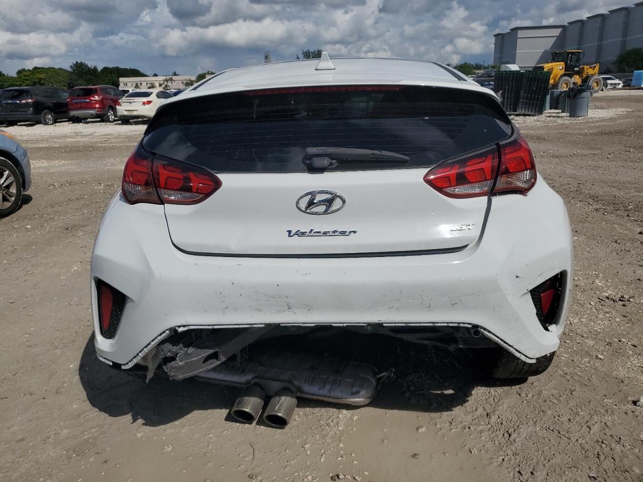 2020 Hyundai Veloster Turbo - Фото 6