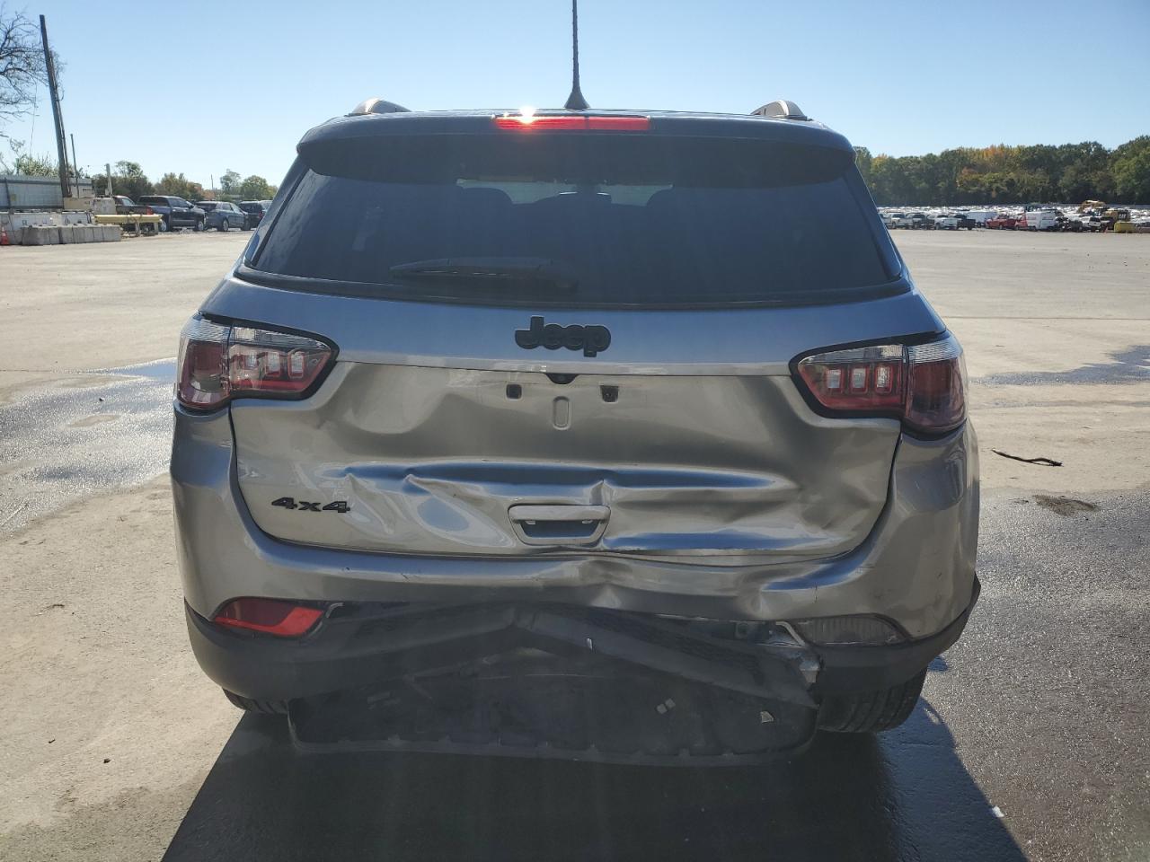 2019 Jeep Compass Latitude - Image 6