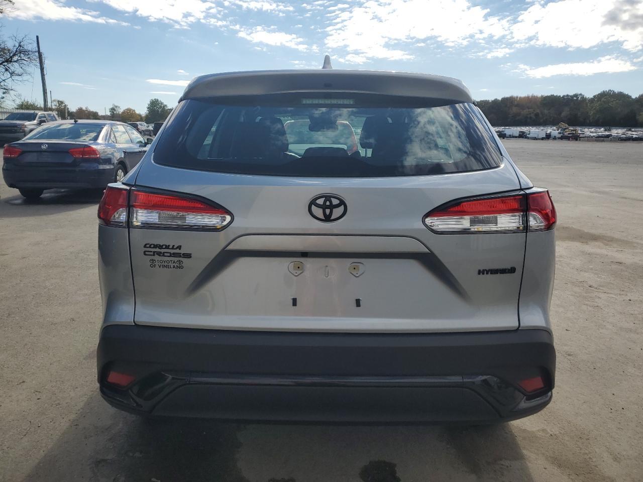 2023 Toyota Corolla Cross Le - Фото 6