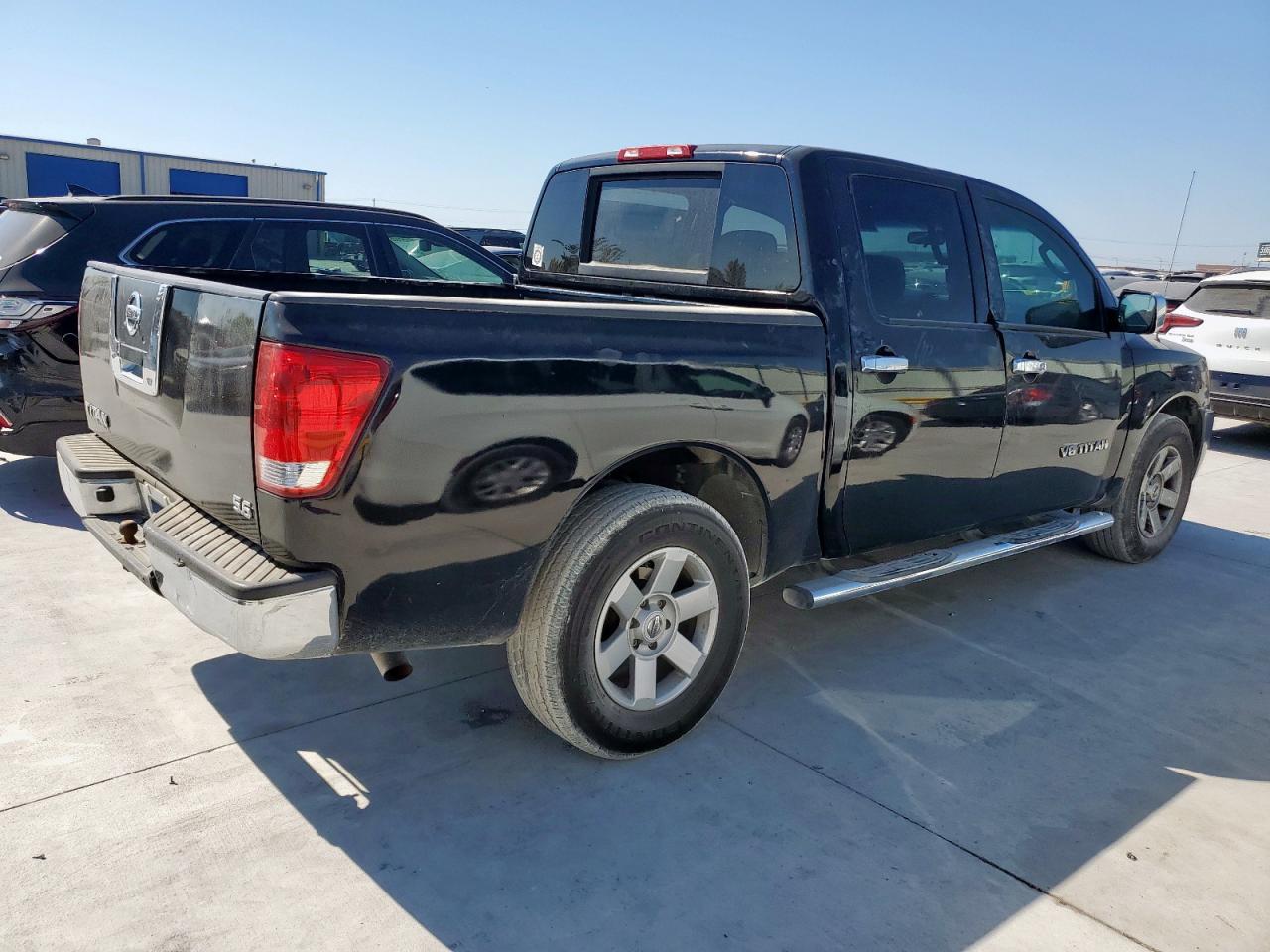 2009 Nissan Titan Xe - Фото 3