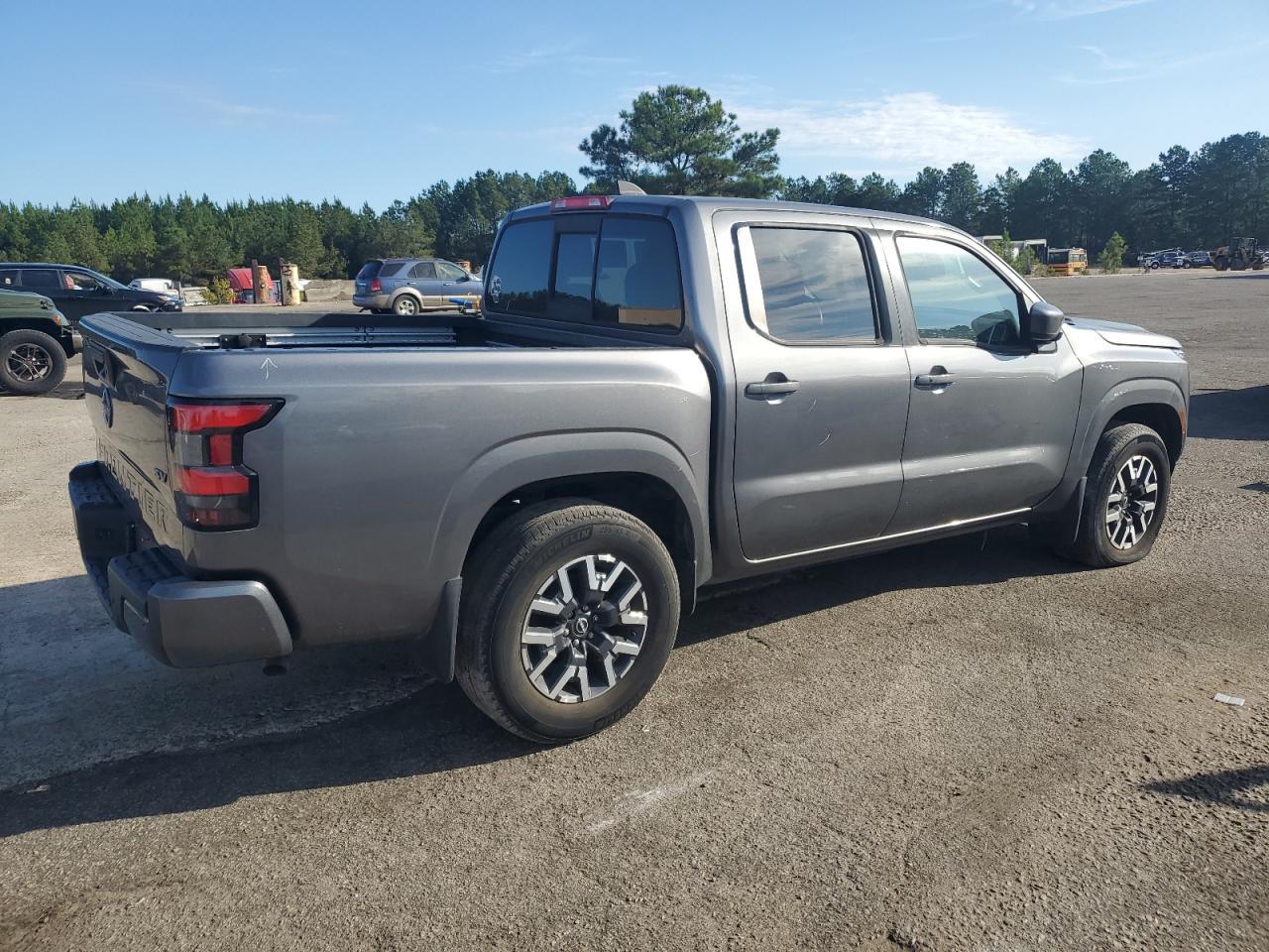 2022 Nissan Frontier S - Фото 3