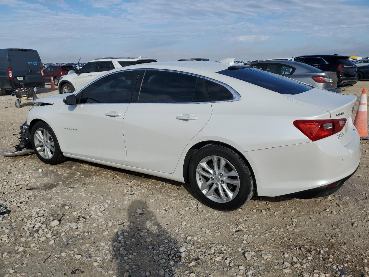 2016 Chevrolet Malibu Lt - Фото 2