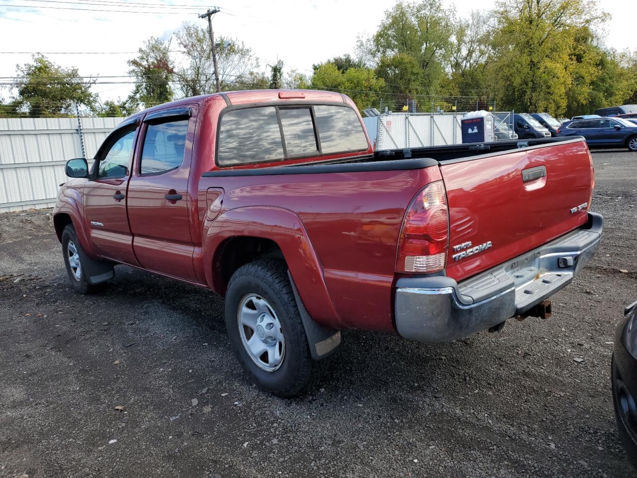 2005 Toyota Tacoma Double Cab - Image 2