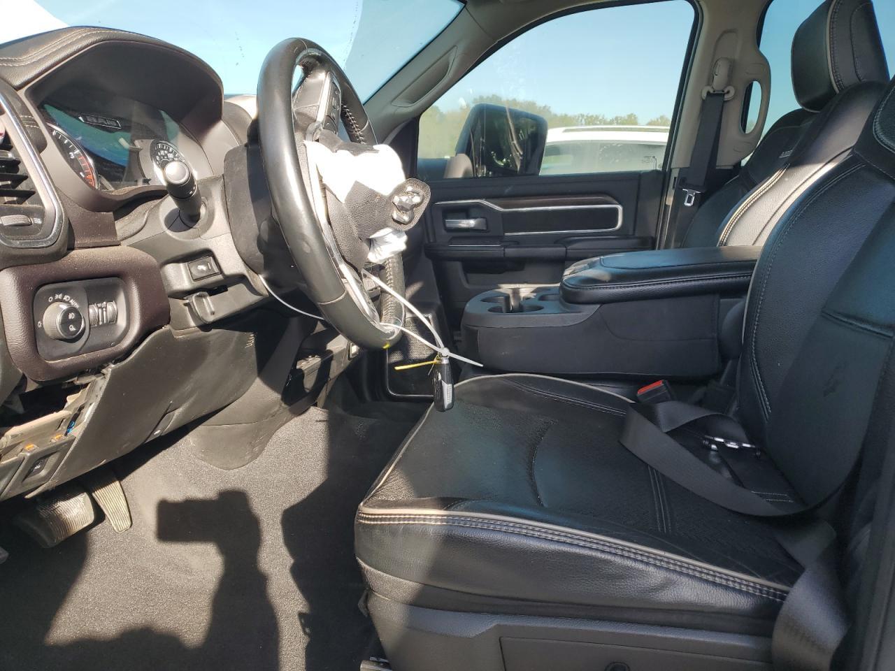 2023 Ram 2500 Laramie - Image 7