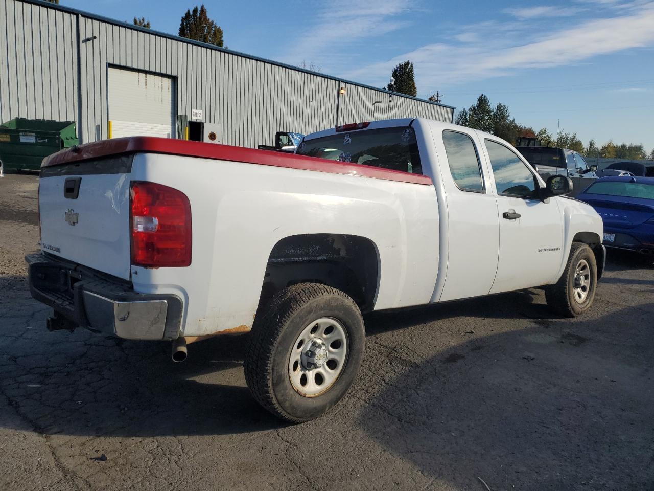 2007 Chevrolet Silverado C1500 - Image 3