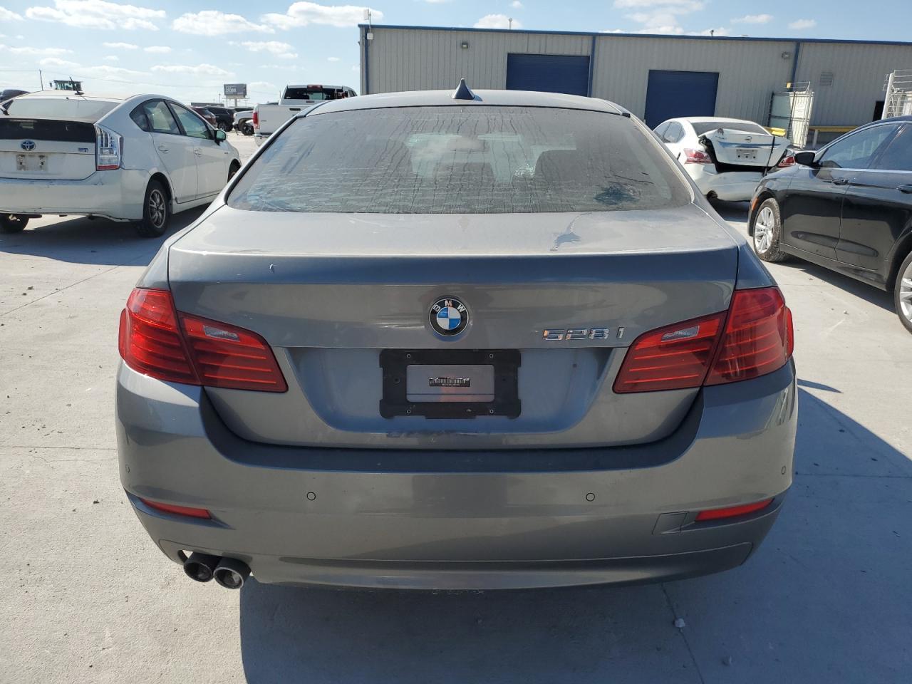 2014 BMW 528 I - Image 6