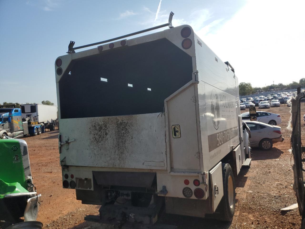 2022 Ford F750 Chipper Truck - Фото 4