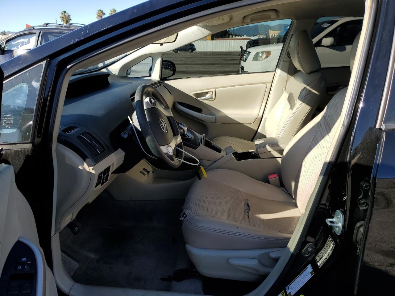 2011 Toyota Prius - Фото 7