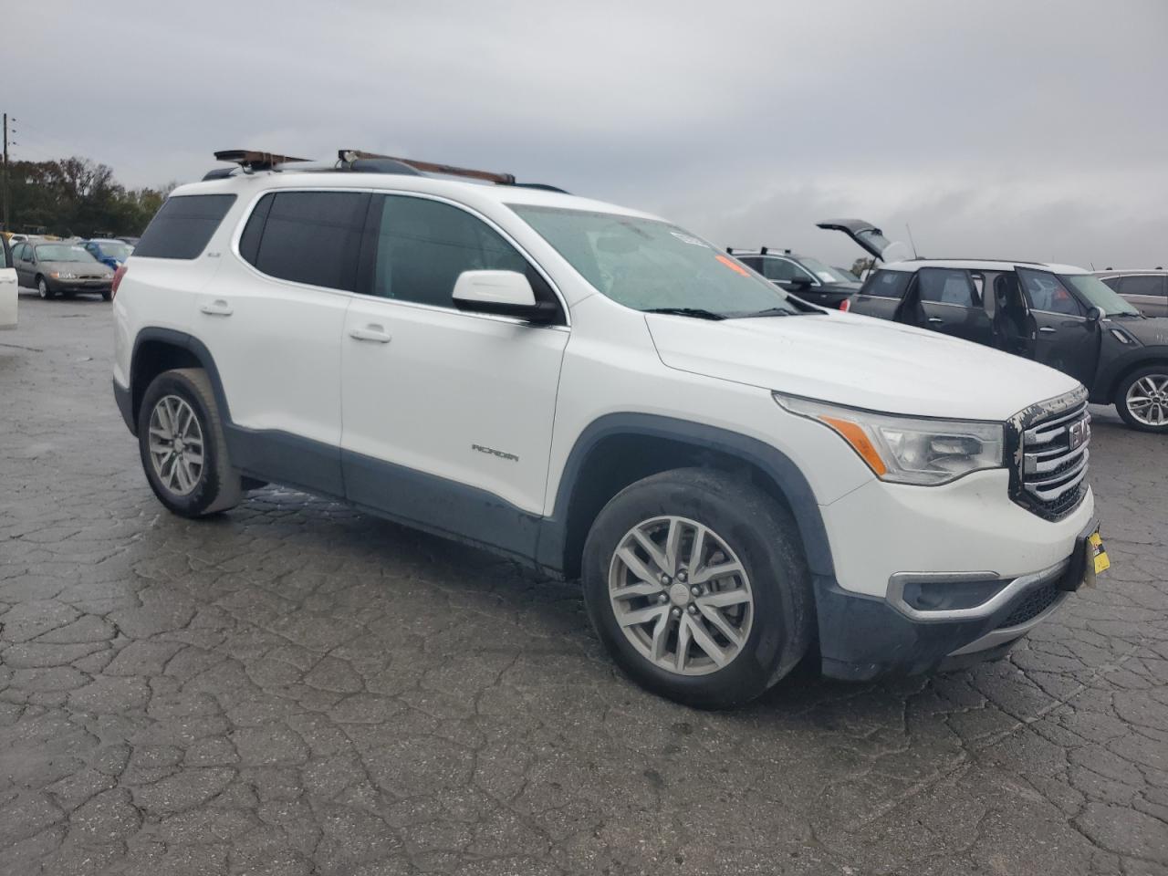 2017 GMC Acadia Sle - Image 4