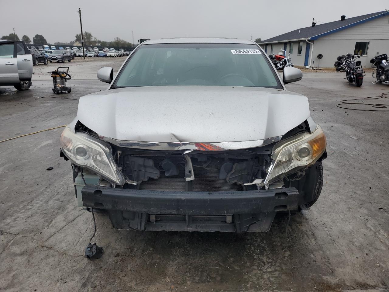 2011 Toyota Avalon Base - Image 5