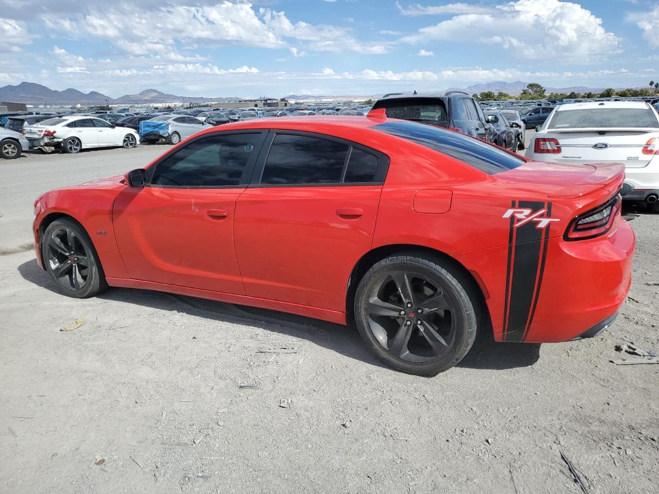 2016 Dodge Charger R/T - Фото 2