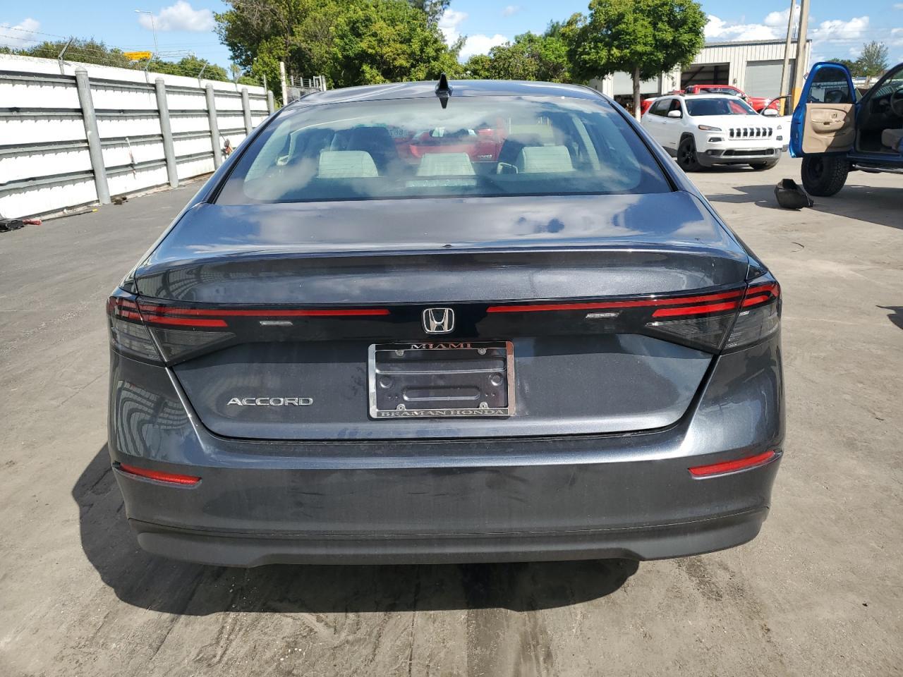 2025 Honda Accord Se - Фото 6