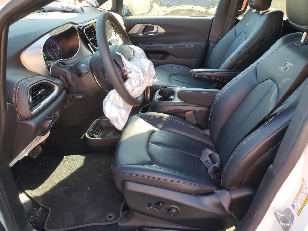 2024 Chrysler Pacifica Touring L - Фото 7