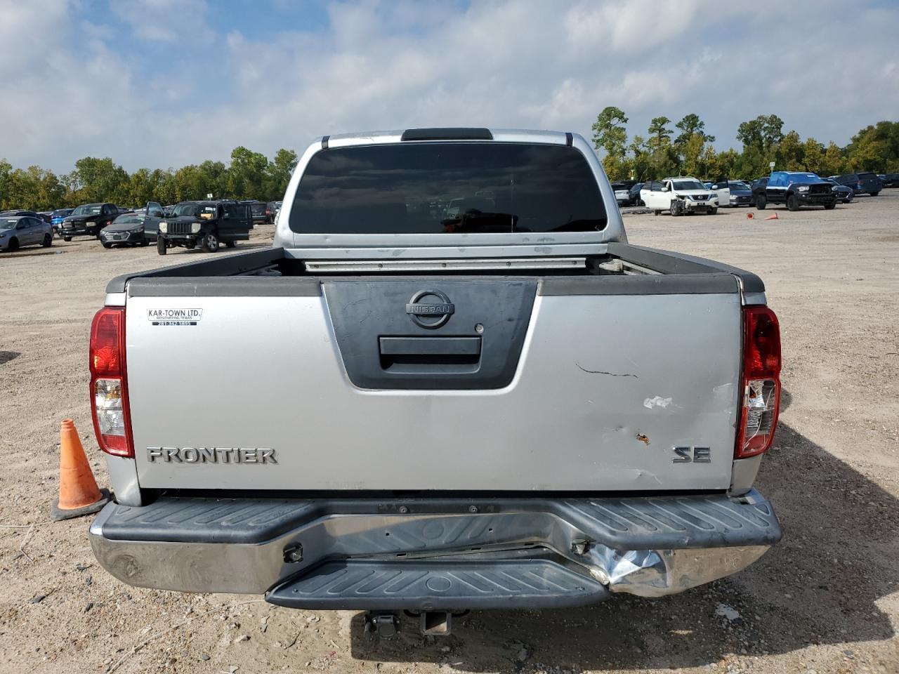 2009 Nissan Frontier Crew Cab Se - Image 6