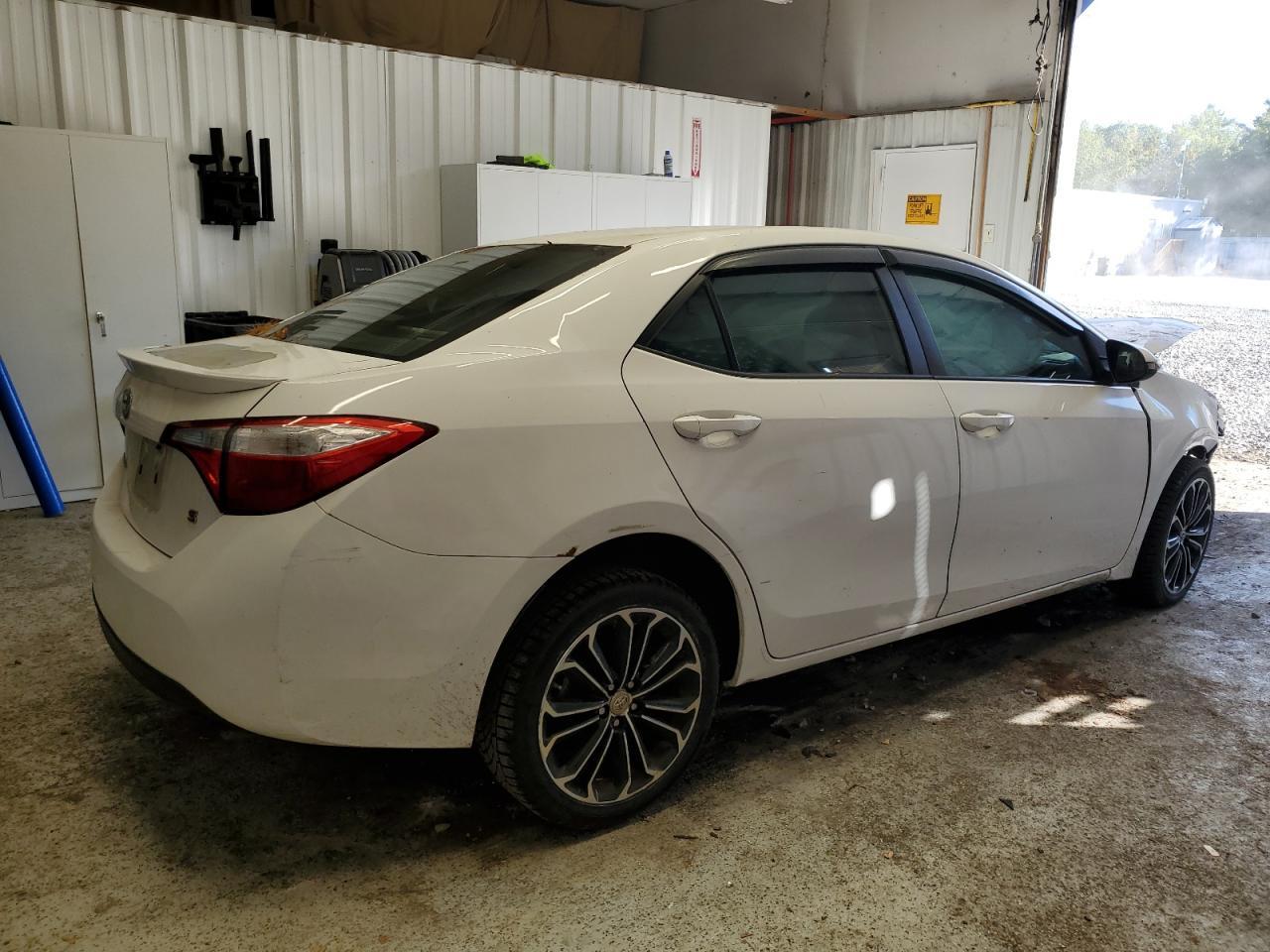 2016 Toyota Corolla L - Фото 3