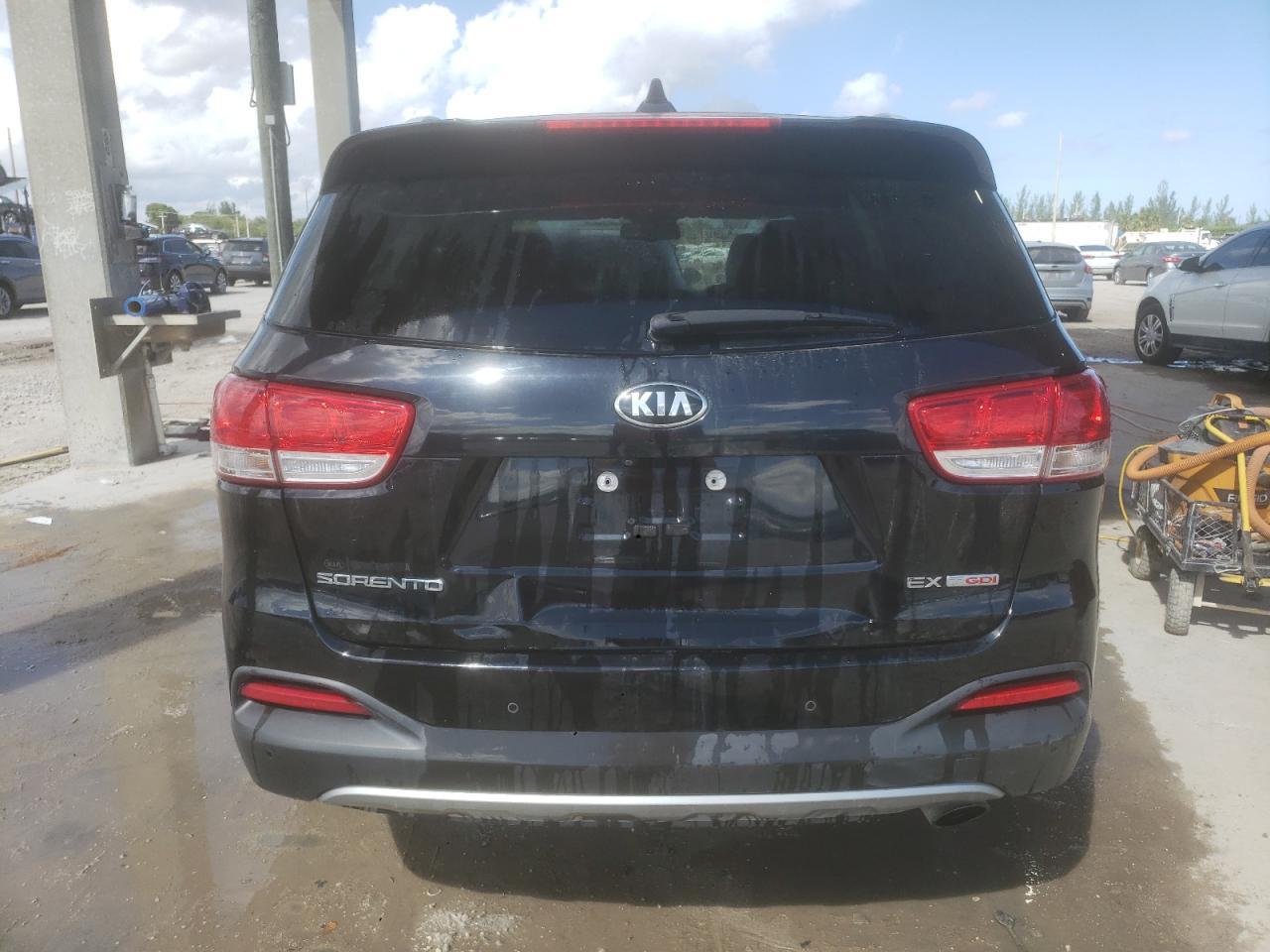 2017 Kia Sorento Ex - Фото 6