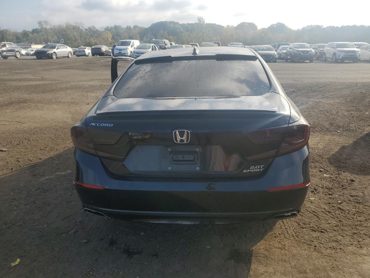 2021 Honda Accord Sport - Image 6
