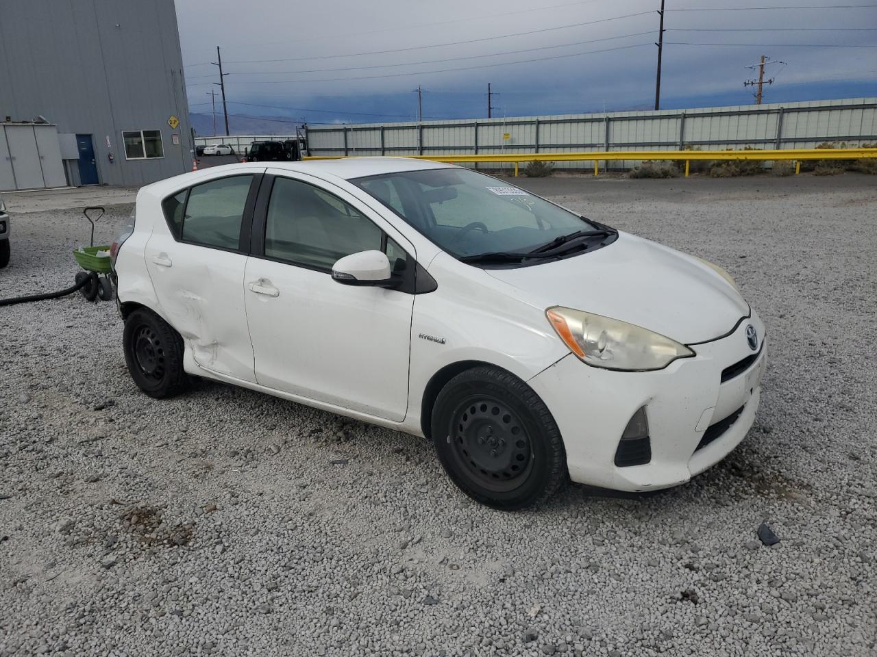 2013 Toyota Prius C - Image 4