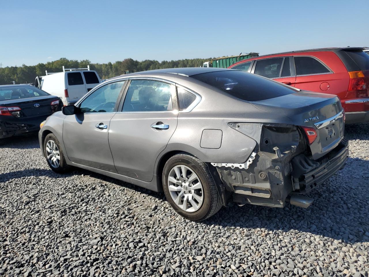 2016 Nissan Altima 2.5 - Фото 2