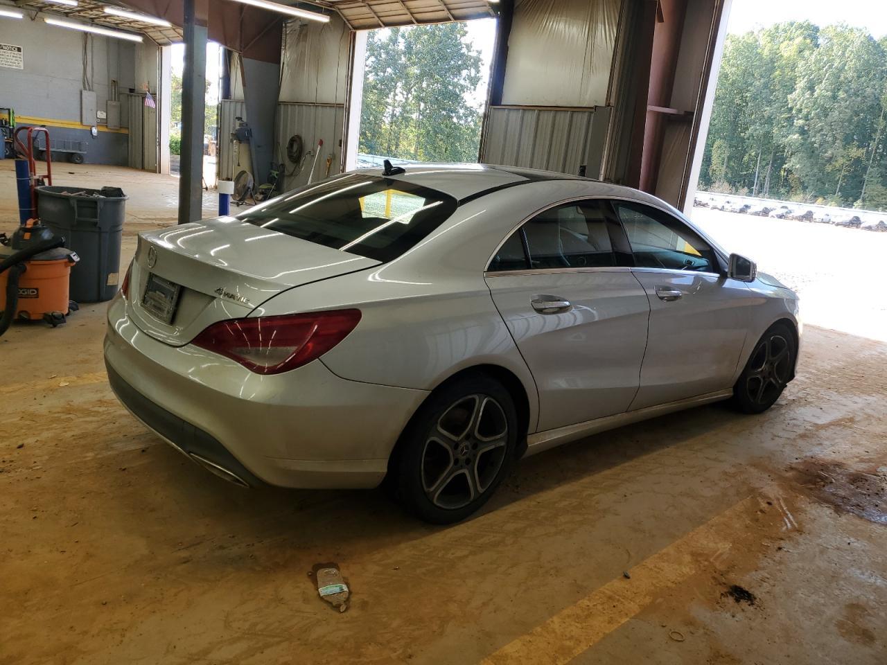 2018 Mercedes-Benz Cla 250 4Matic - Фото 3