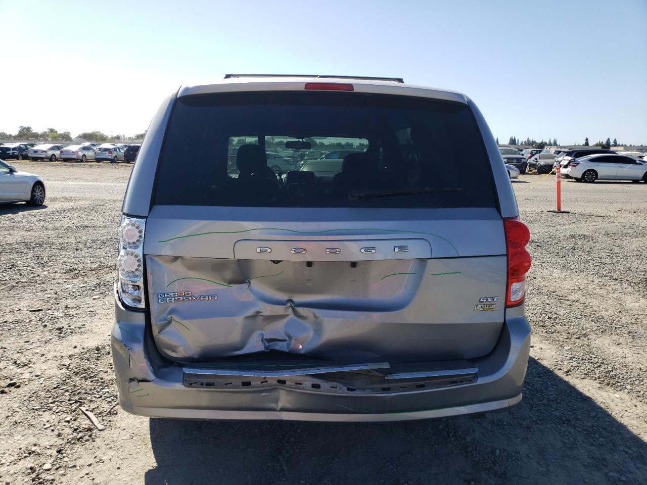 2017 Dodge Grand Caravan Sxt - Image 6