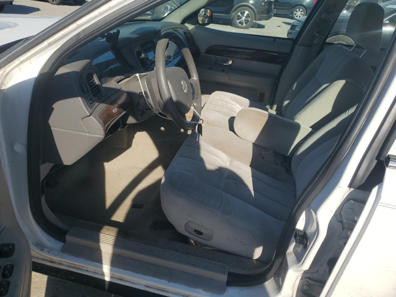 2008 Mercury Grand Marquis Gs - Image 7