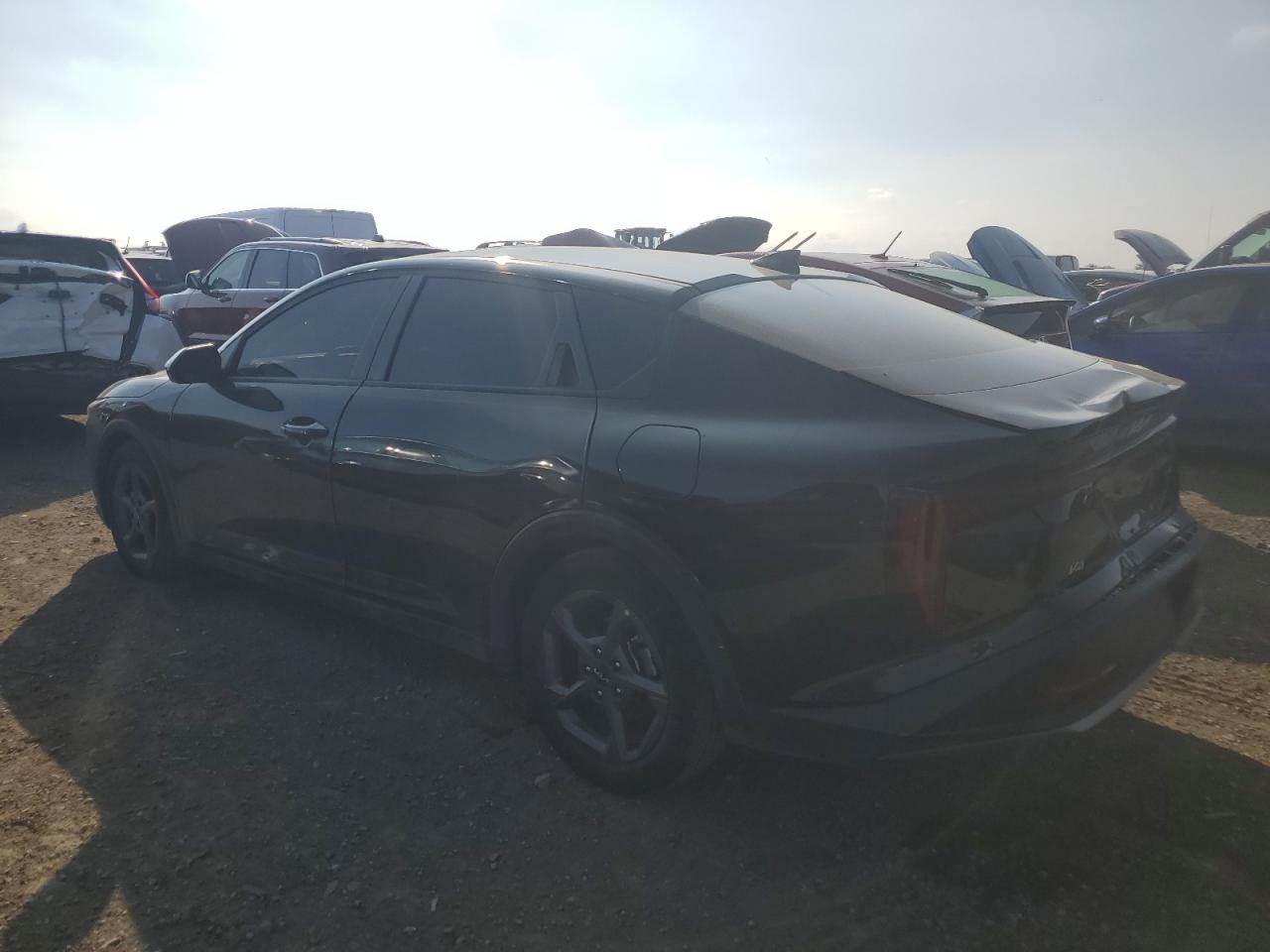 2025 Kia K4 Lx - Фото 2